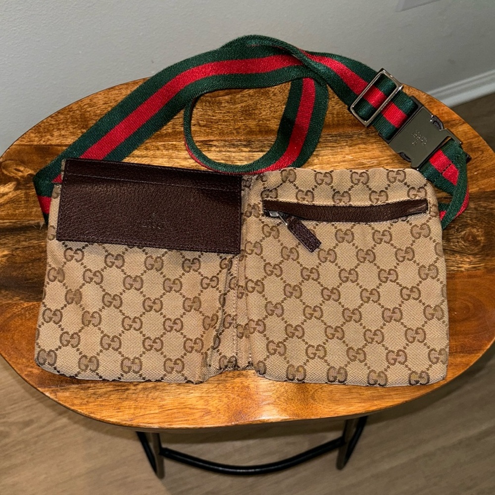 Gucci Fanny bag unisex